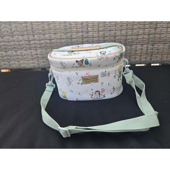 Disney Other - Disney Animators' Collection Lunch Box Princesses Tiana Merida Aurora Belle